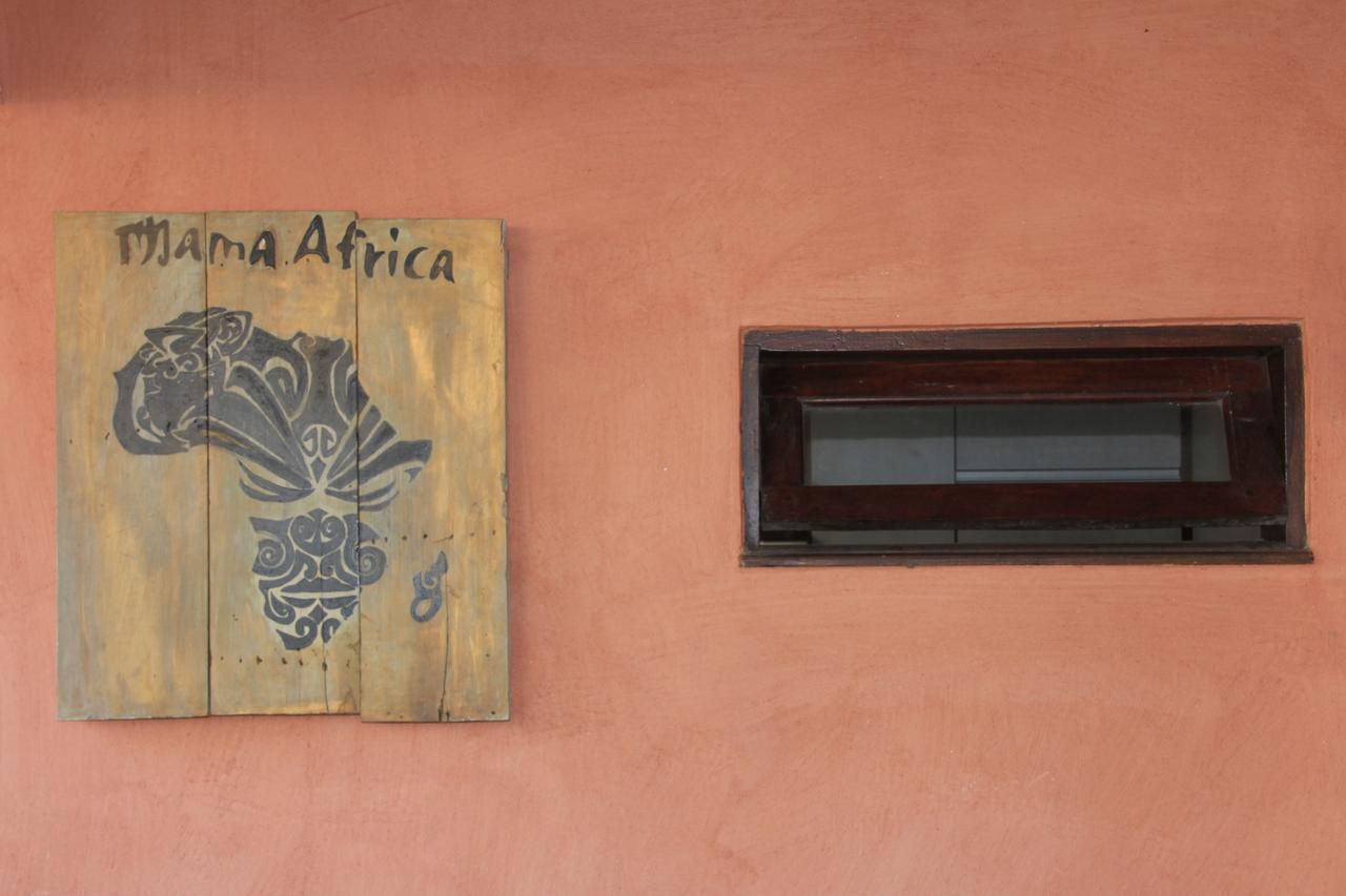 Mama Africa Hostel Флорианополис Экстерьер фото