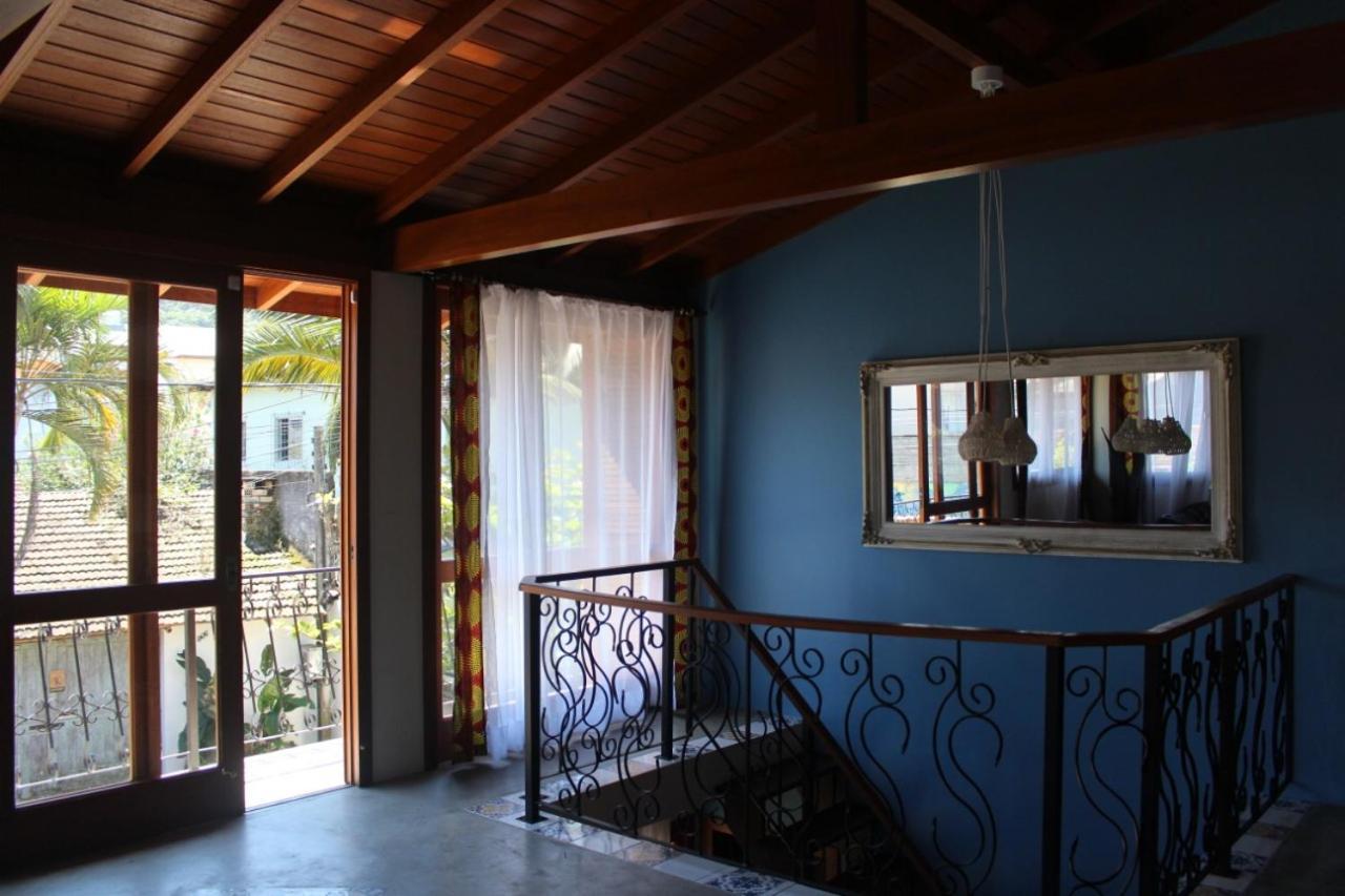 Mama Africa Hostel Флорианополис Экстерьер фото